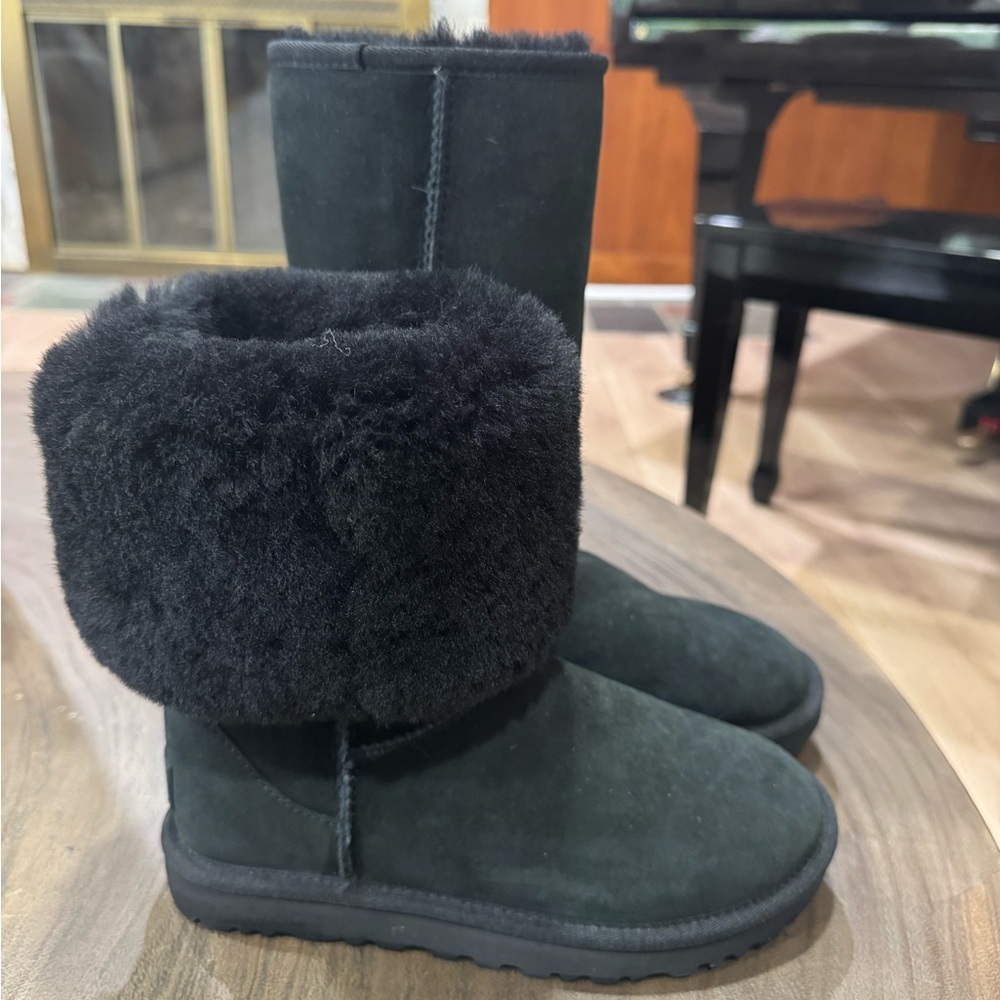 Classic II Tall Boot - Picture 5 of 7